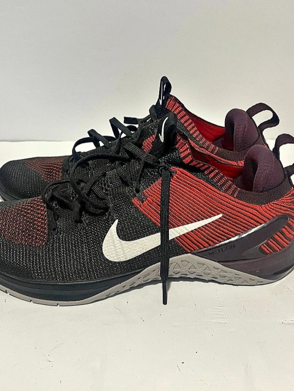 Nike Metcon 4 Red Black Cross-Training Shoes Men's Sz 11